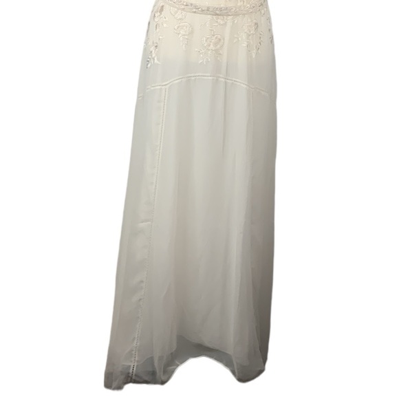 Hope & Ivy Ivory Bridal Floral Beaded & Embroidered Dress- NWT - Picture 9 of 15